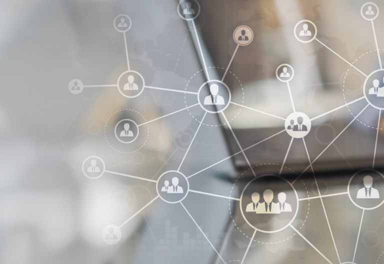 Netzwerkverbindungen zwischen verschiedenen Benutzern, dargestellt über digitale Symbole.